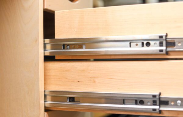 Furniture Hardware & Fittings