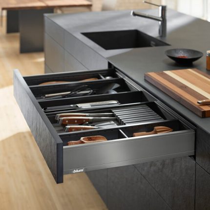 Blum Orion Grey Matt LEGRABOX Pure 40 Kg Capacity Drawer - Height M (90.5 mm)