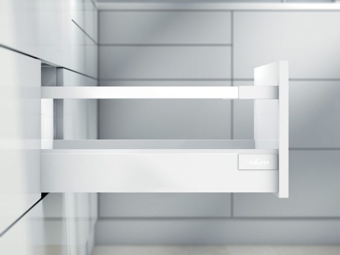 Blum Silk White TANDEMBOX Antaro With BLUMOTION High Fronted Pull-Out - Height D (203 mm)
