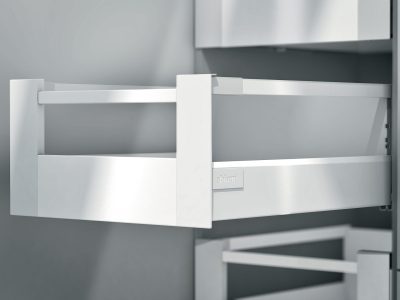 Blum Silk White TANDEMBOX Antaro With BLUMOTION Inner Pull-Out - Height D (203 mm)