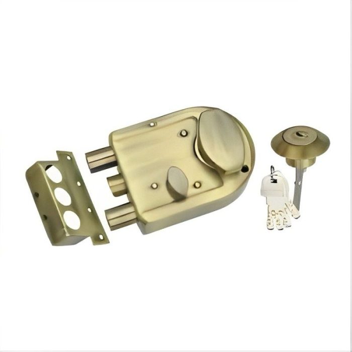 Georgia Tribolt Latch Lock