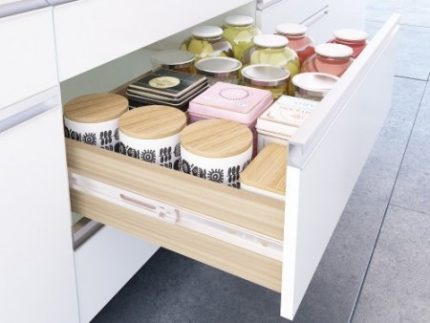 Hettich Telescopic Drawer Channels - KA 5632 Ball-Bearing Kitchen Channel | Galvanised Steel