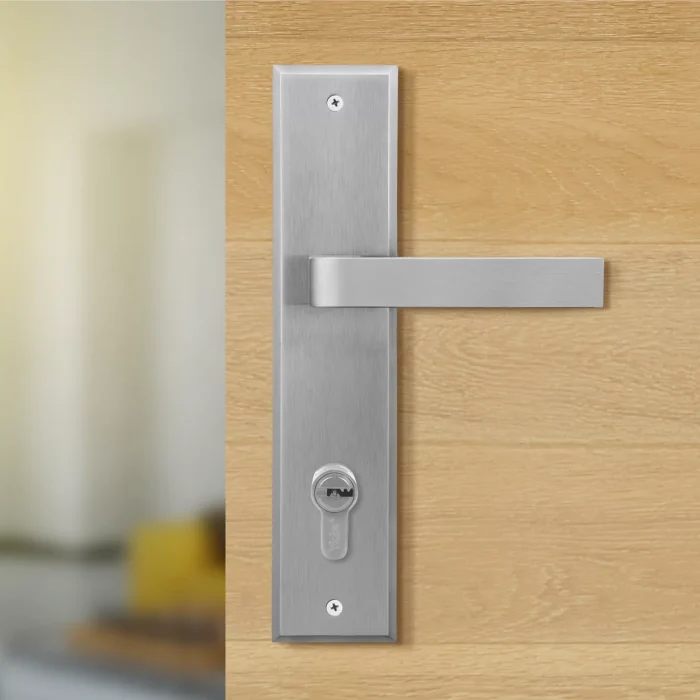 Yale Handle Door Lock | Yale Essential Lynx Series - YE‑1103 | 5/8/10 Inch | Zinc Alloy