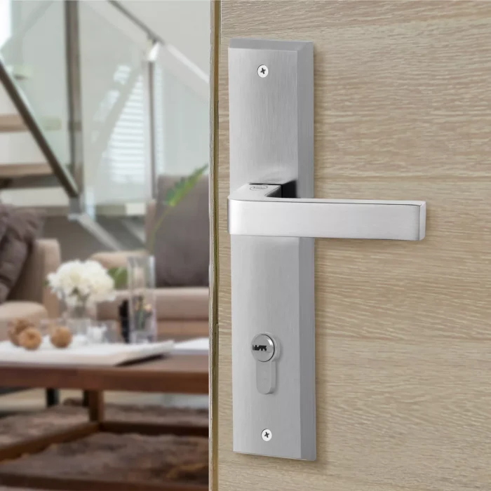 Yale Handle Door Lock | Yale Essential Lynx Series - YE‑1103 | 5/8/10 Inch | Zinc Alloy