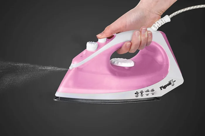 Pigeon Aluminium Steam Iron