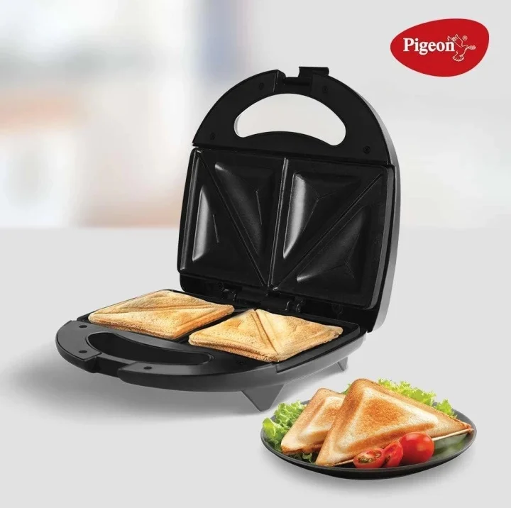 Pigeon sandwich maker